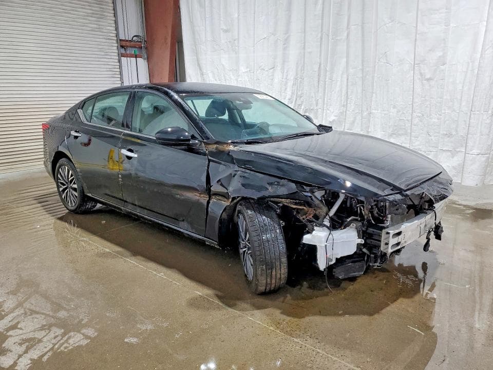 2025 NISSAN ALTIMA SV 4