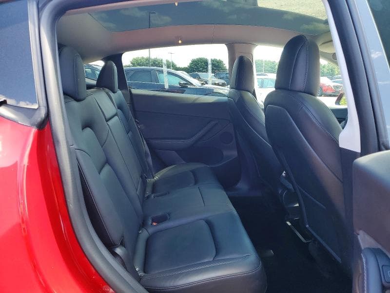 2022 TESLA MODEL Y 10