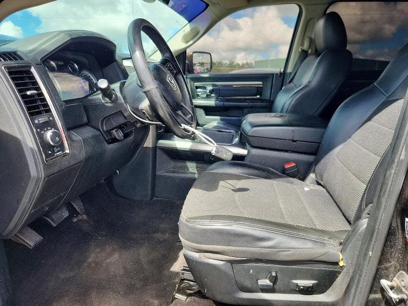 2017 RAM 1500 SPORT 7