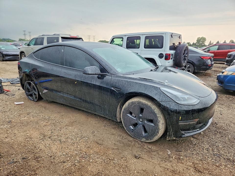 2023 TESLA MODEL 3 4
