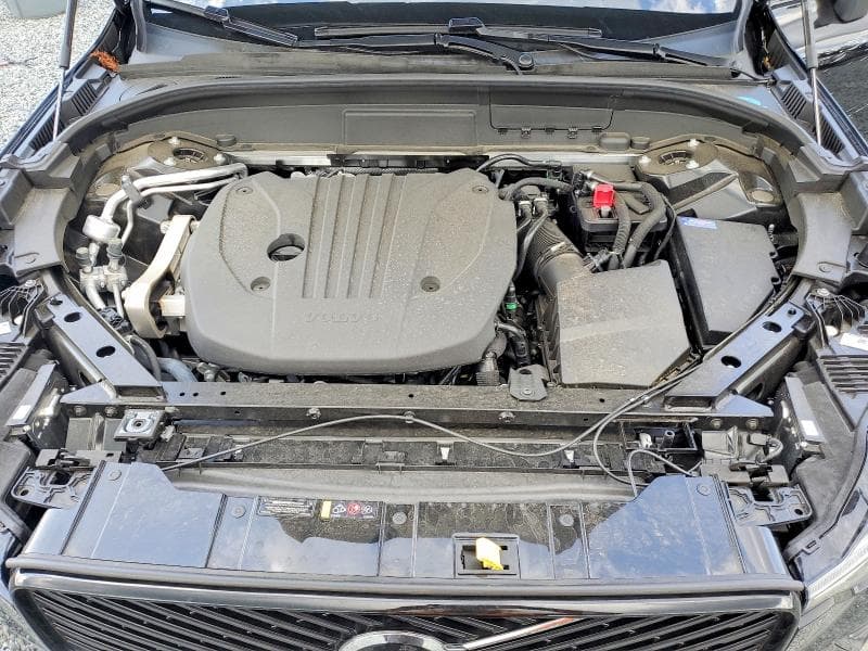 2026 VOLVO XC60 PLUS 12