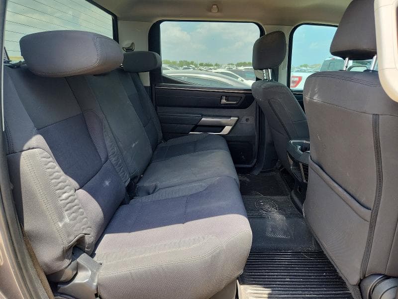 2022 TOYOTA TUNDRA SR5 10