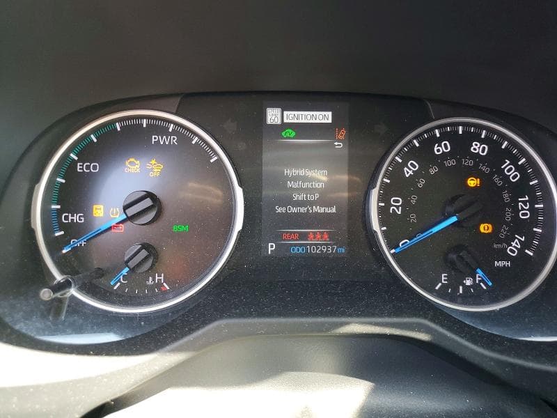 2022 TOYOTA RAV4 XLE 9
