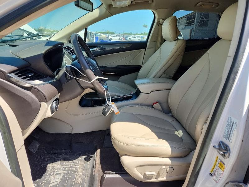 2018 LINCOLN MKC PREMIERE 7