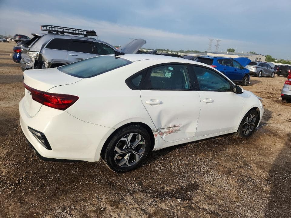 2021 KIA FORTE LXS 3