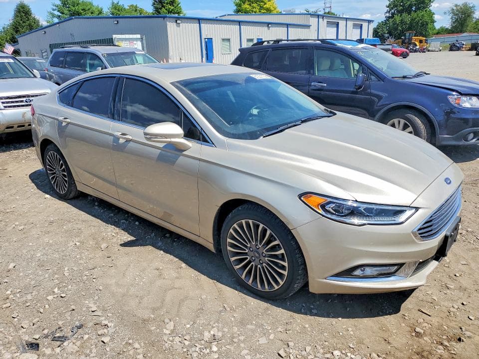 2017 FORD FUSION SE 4