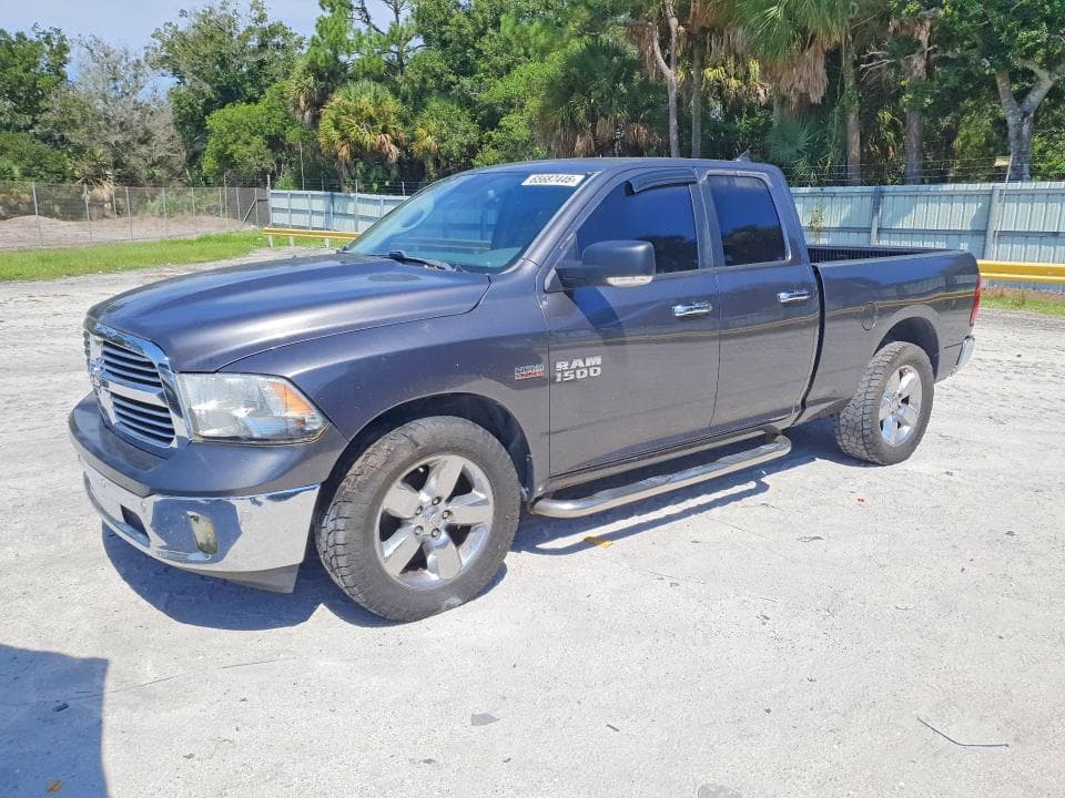 2017 RAM 1500 SLT - 1