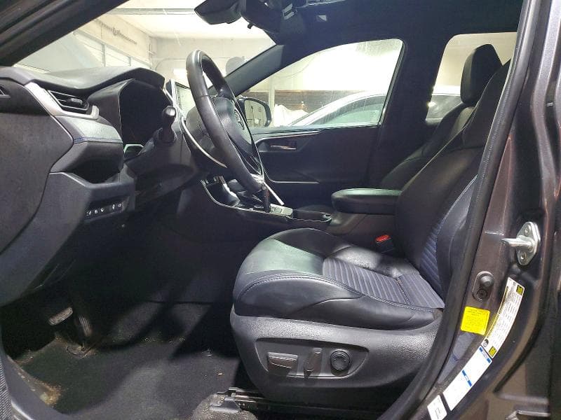 2020 TOYOTA RAV4 XSE 7