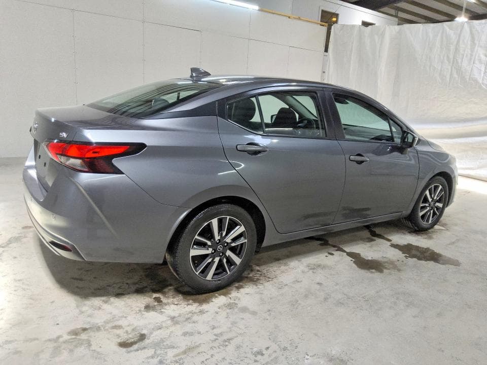 2021 NISSAN VERSA SV 3