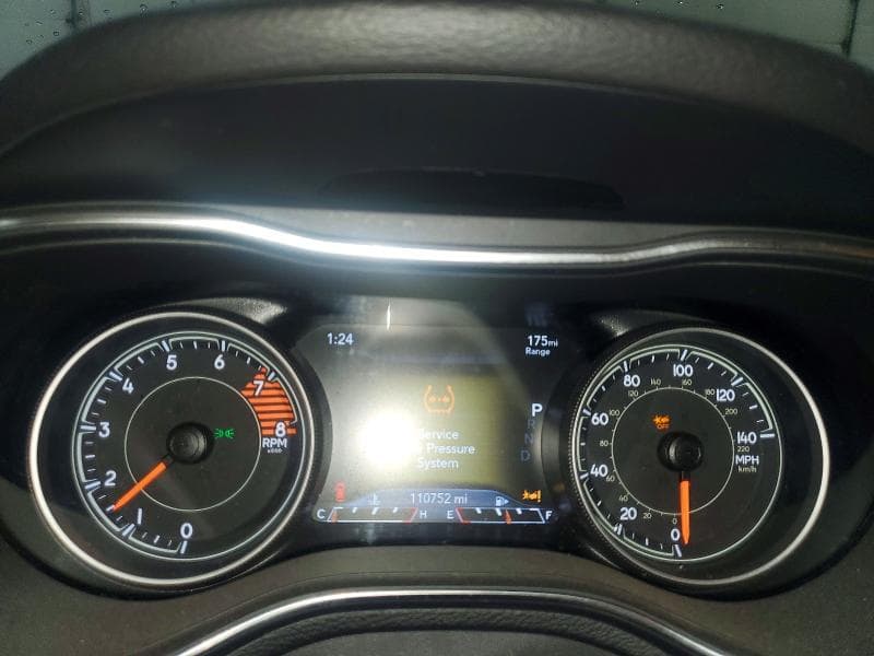 2021 JEEP CHEROKEE LATITUDE LUX 9
