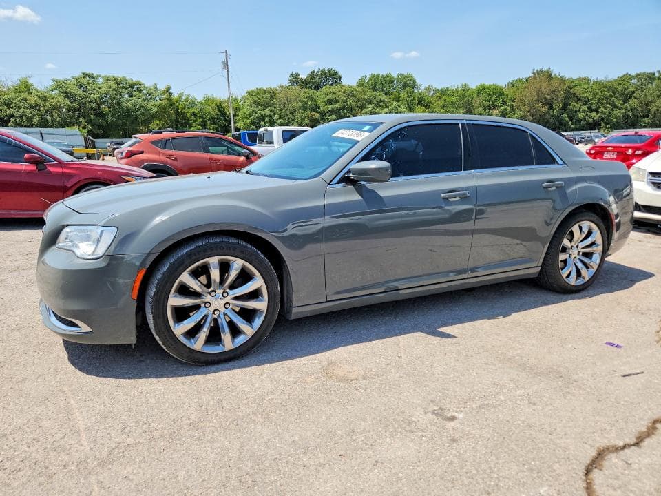 2017 CHRYSLER 300 LIMITED - 1