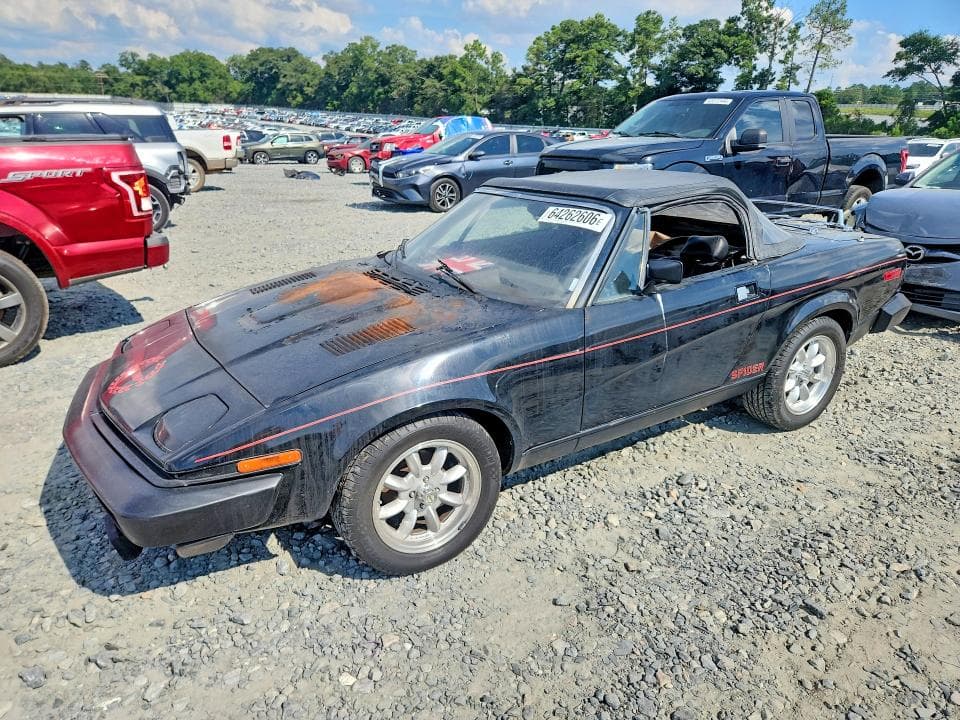 1980 TRIUMPH CAR TR-7 - 1