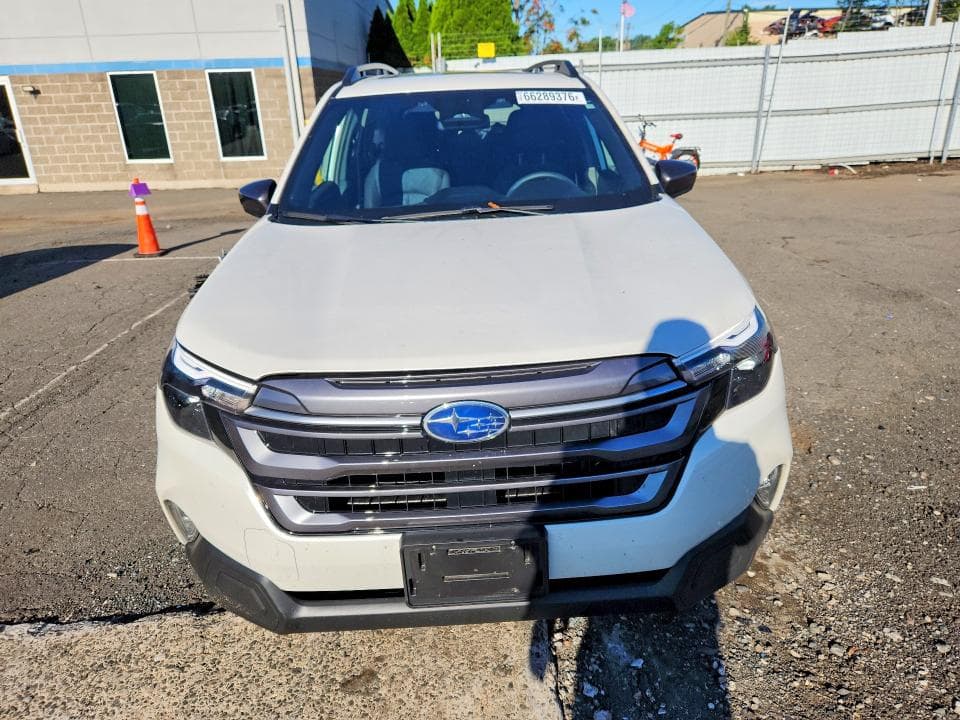 2025 SUBARU FORESTER PREMIUM 5