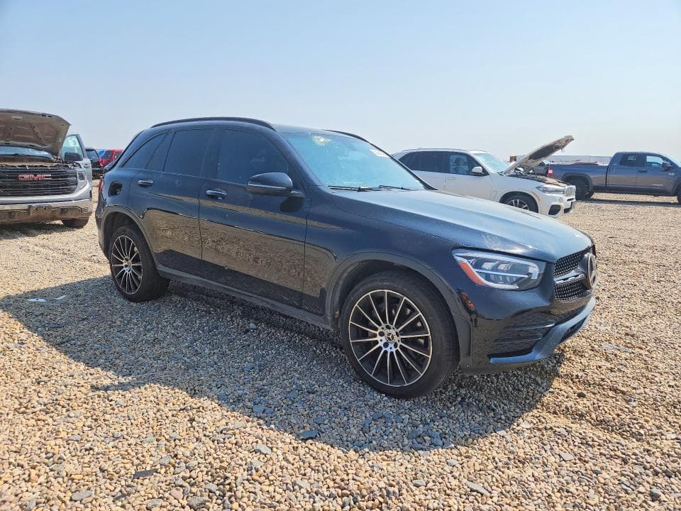 2021 MERCEDES-BENZ GLC 300 4