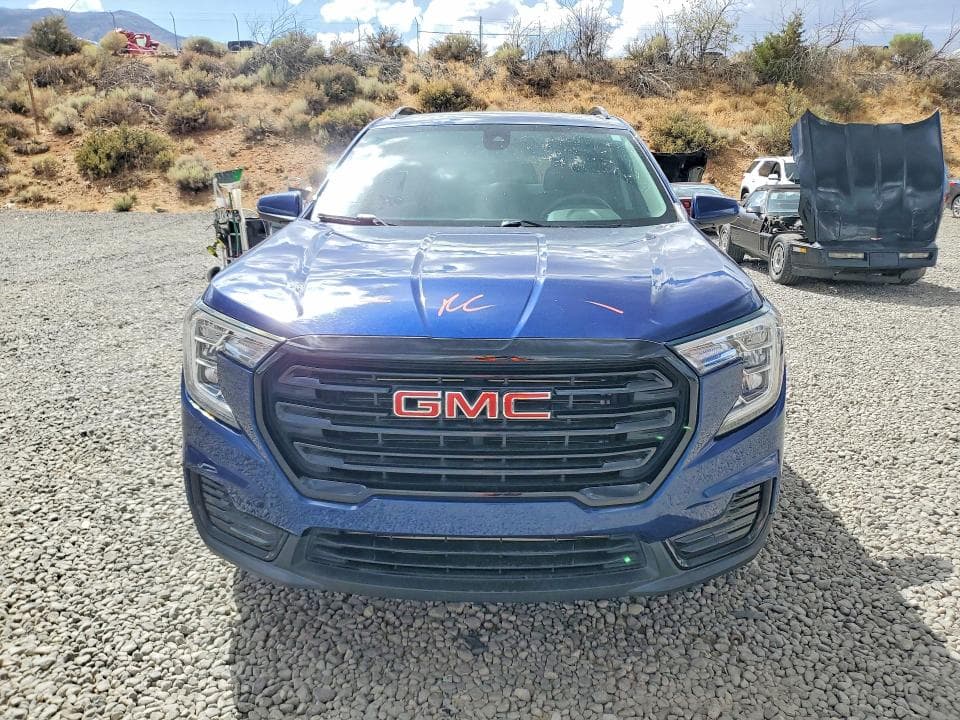 2022 GMC TERRAIN SLE 5