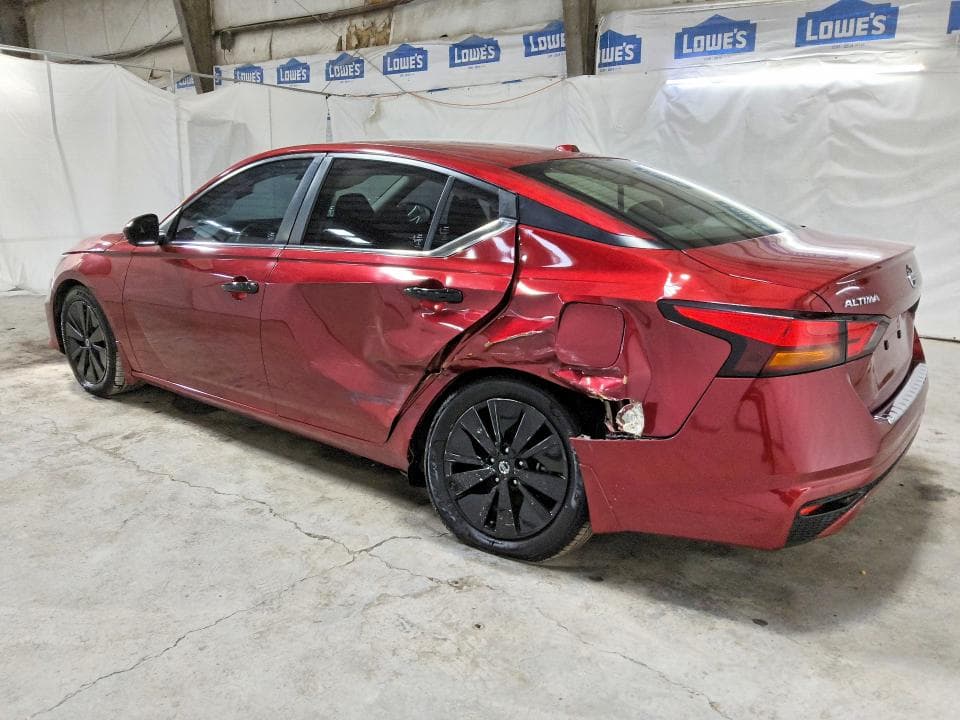 2022 NISSAN ALTIMA SV 2