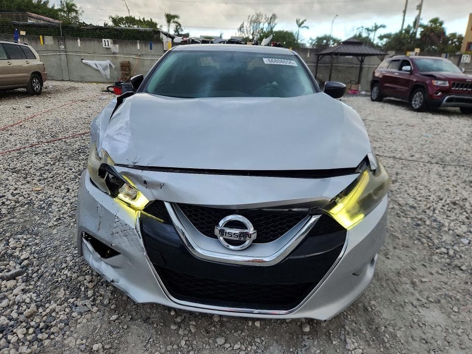 2017 NISSAN MAXIMA 3.5 S 5