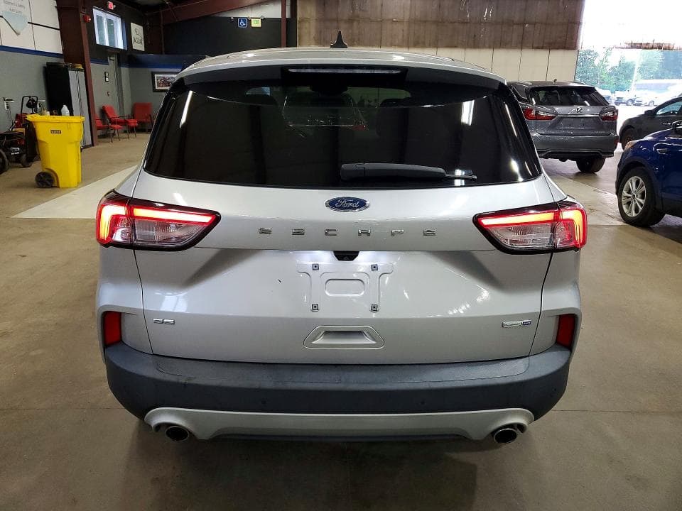 2020 FORD ESCAPE SE 6