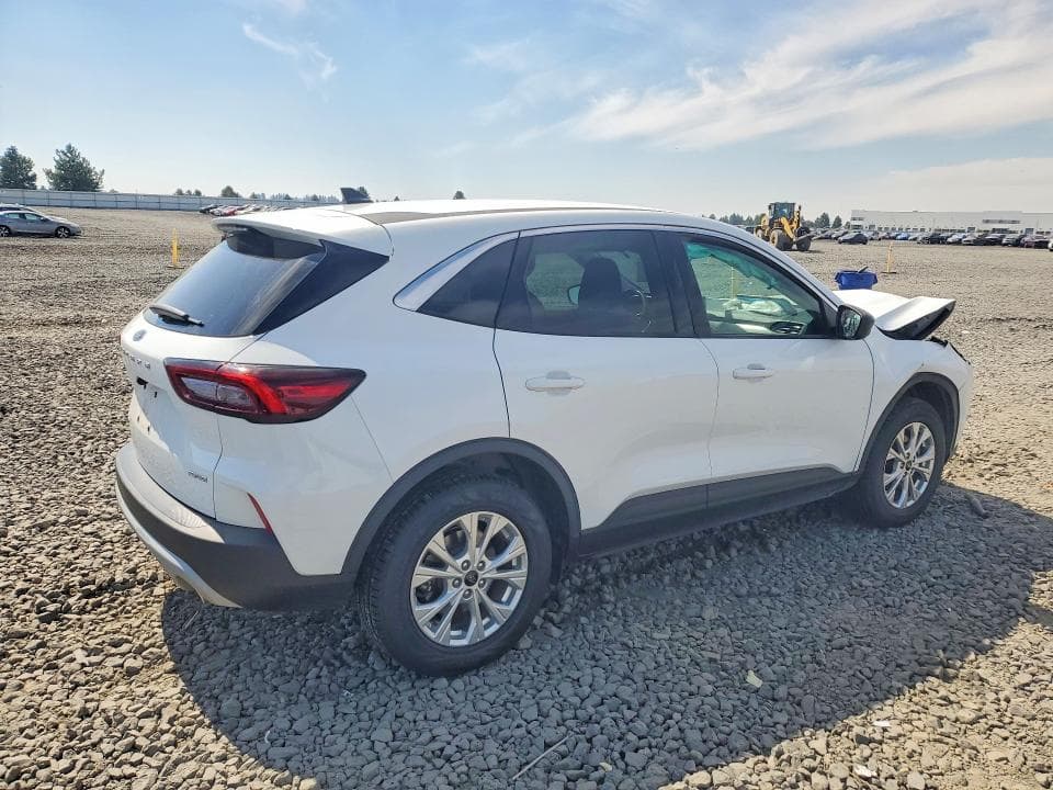 2024 FORD ESCAPE ACTIVE 3