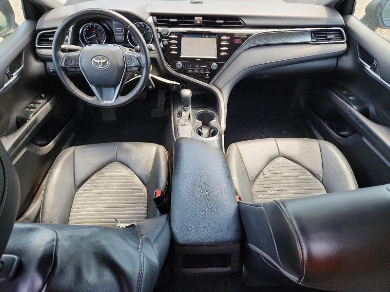 2020 TOYOTA CAMRY SE NIGHTSHADE 8