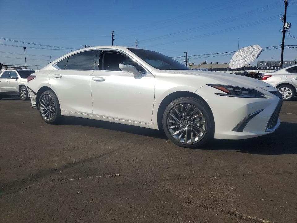 2025 LEXUS ES 300H LUXURY 4