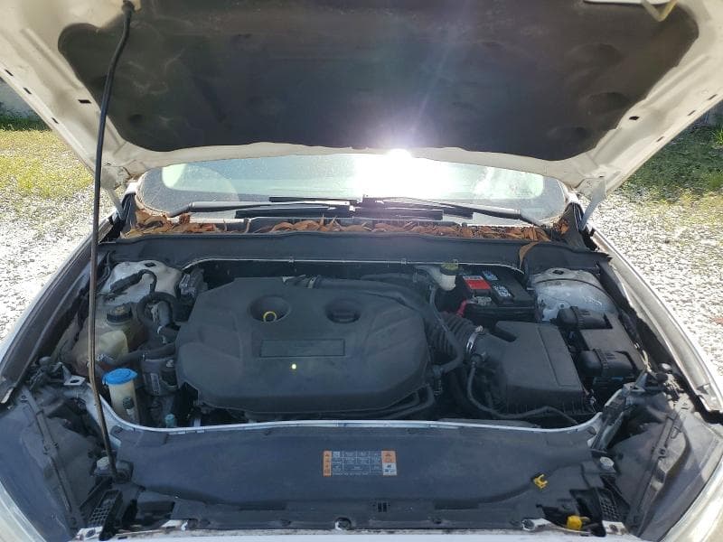2017 FORD FUSION SE 11
