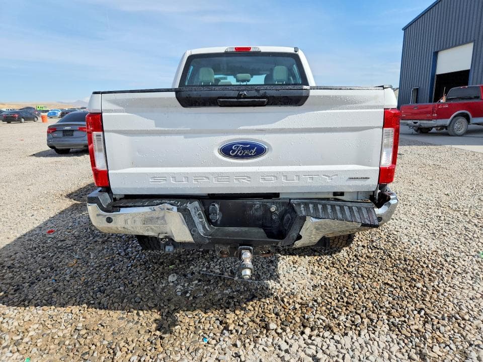 2017 FORD F350 SUPER DUTY 6