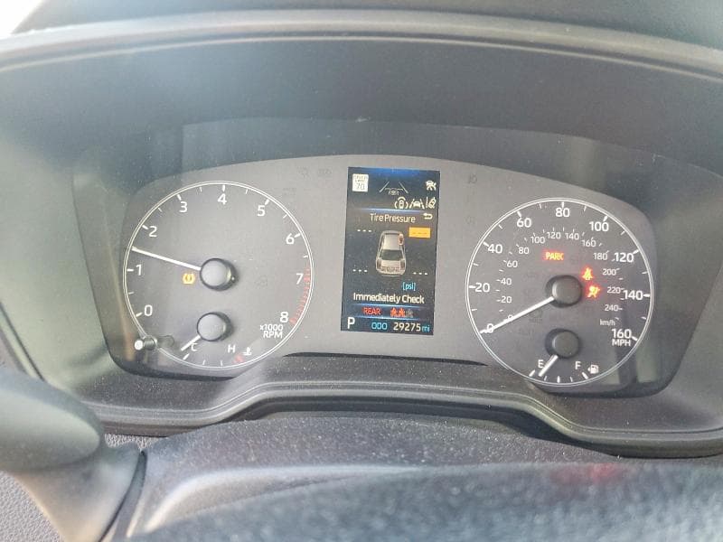 2025 TOYOTA COROLLA LE 9