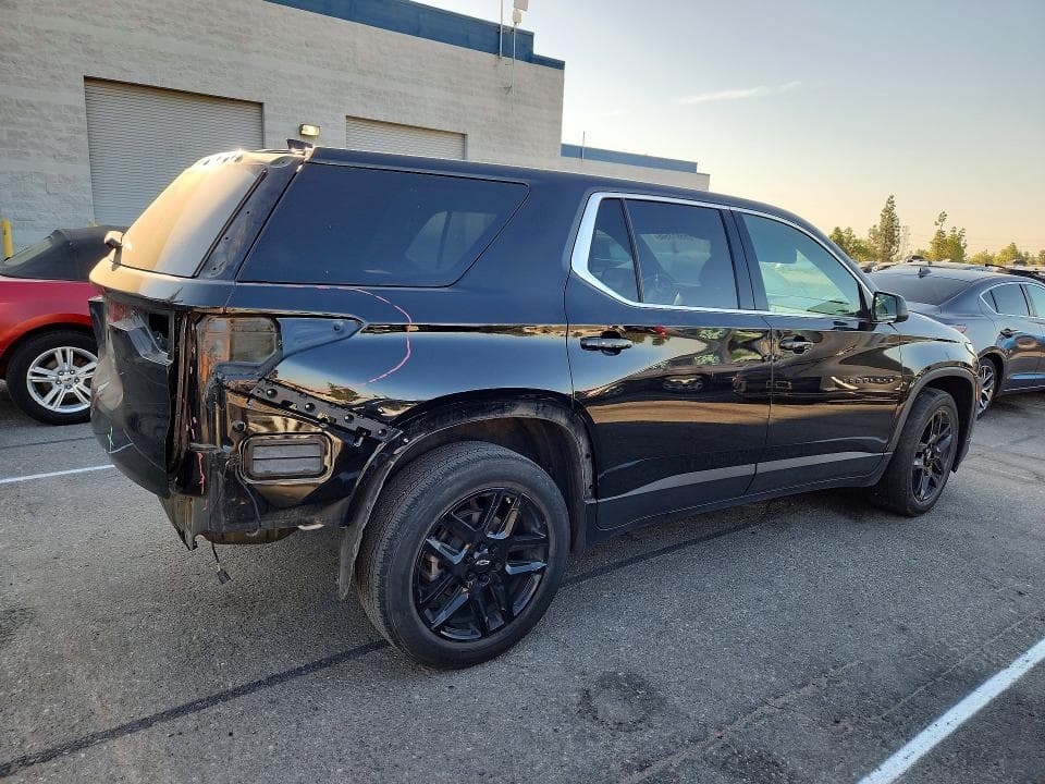 2022 CHEVROLET TRAVERSE LS 3