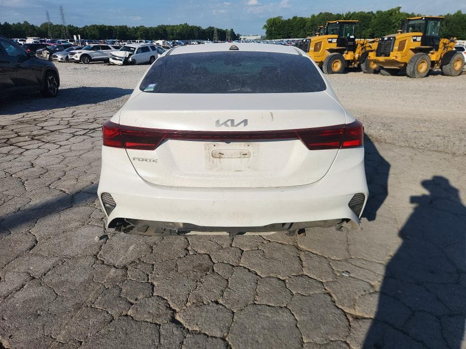 2023 KIA FORTE LXS 6
