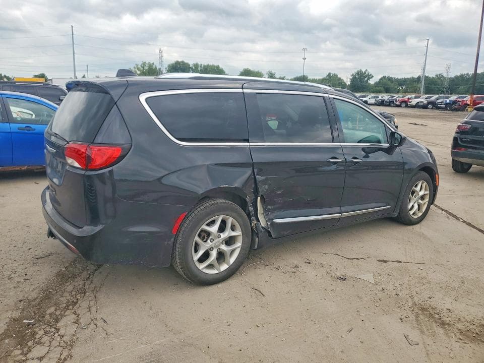 2017 CHRYSLER PACIFICA TOURING L PLUS 3