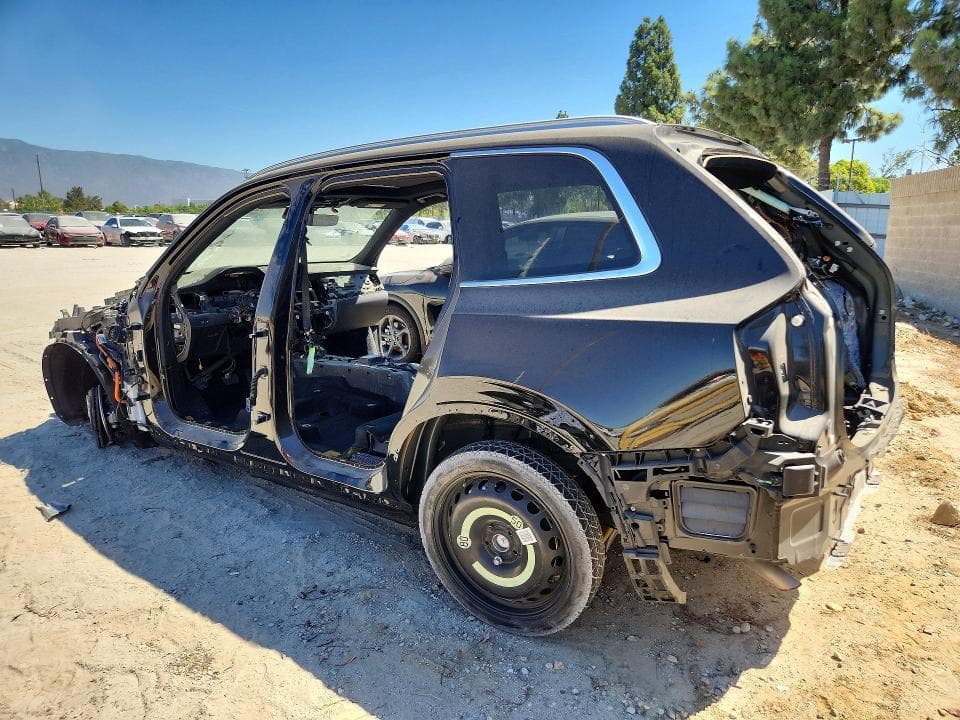2026 VOLVO XC90 PLUS 2