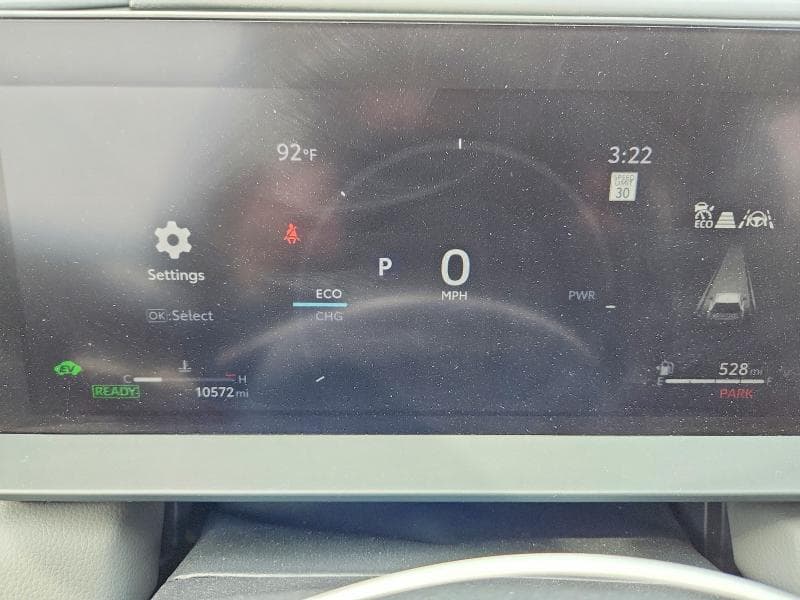 2026 TOYOTA RAV4 XLE PREMIUM 9