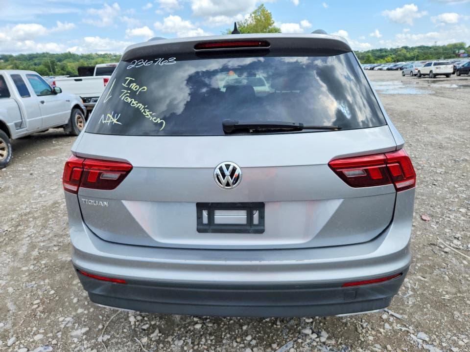 2020 VOLKSWAGEN TIGUAN S 6