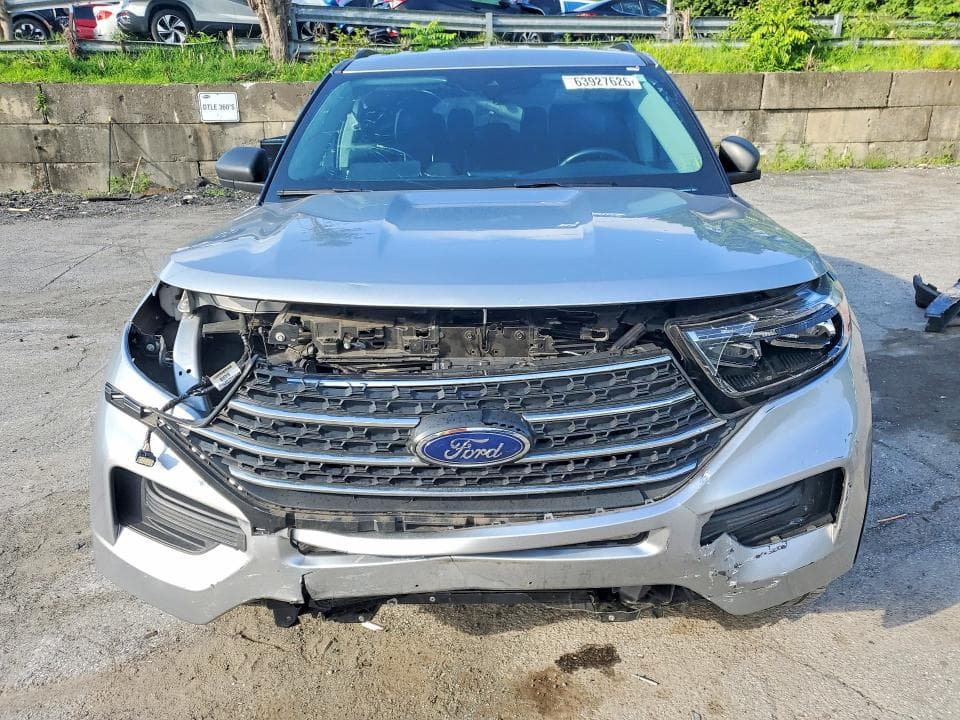 2022 FORD EXPLORER XLT 5