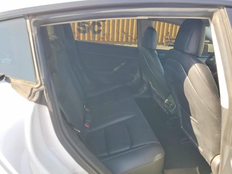 2022 TESLA MDL S STD 10