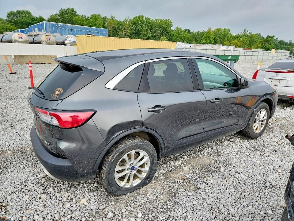 2020 FORD ESCAPE SE 3