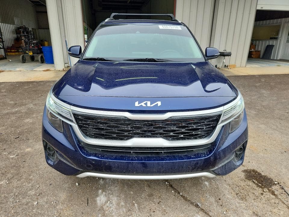 2022 KIA SELTOS EX 5