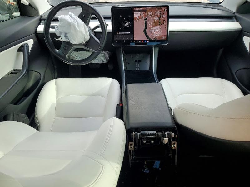 2019 TESLA MODEL 3 8