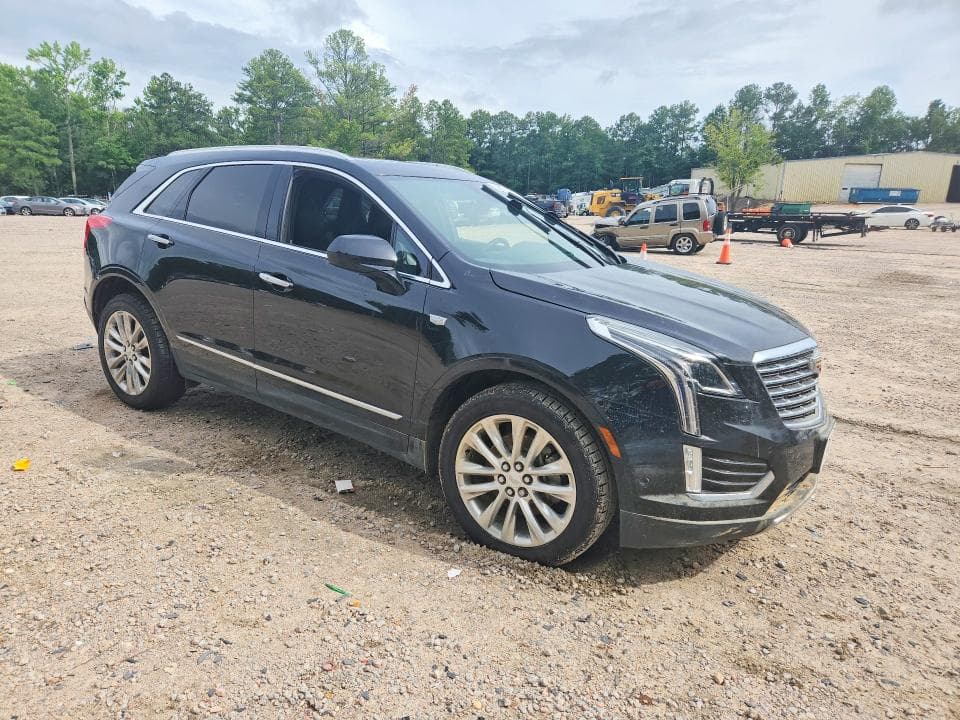2019 CADILLAC XT5 PLATINUM 4