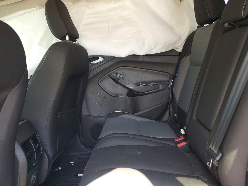 2019 FORD ESCAPE SE 11