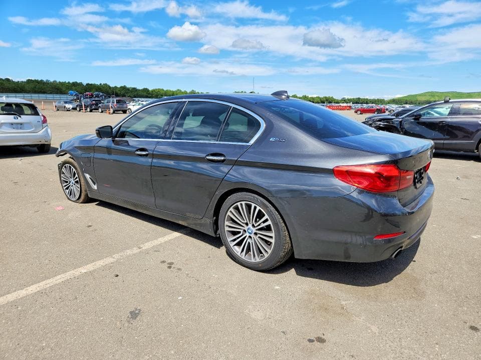 2018 BMW 530XE 2
