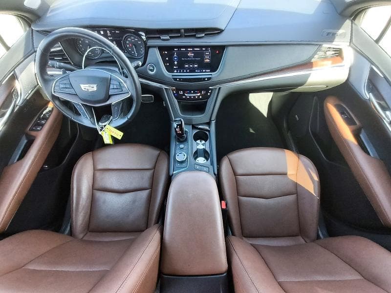 2022 CADILLAC XT5 SPORT 8