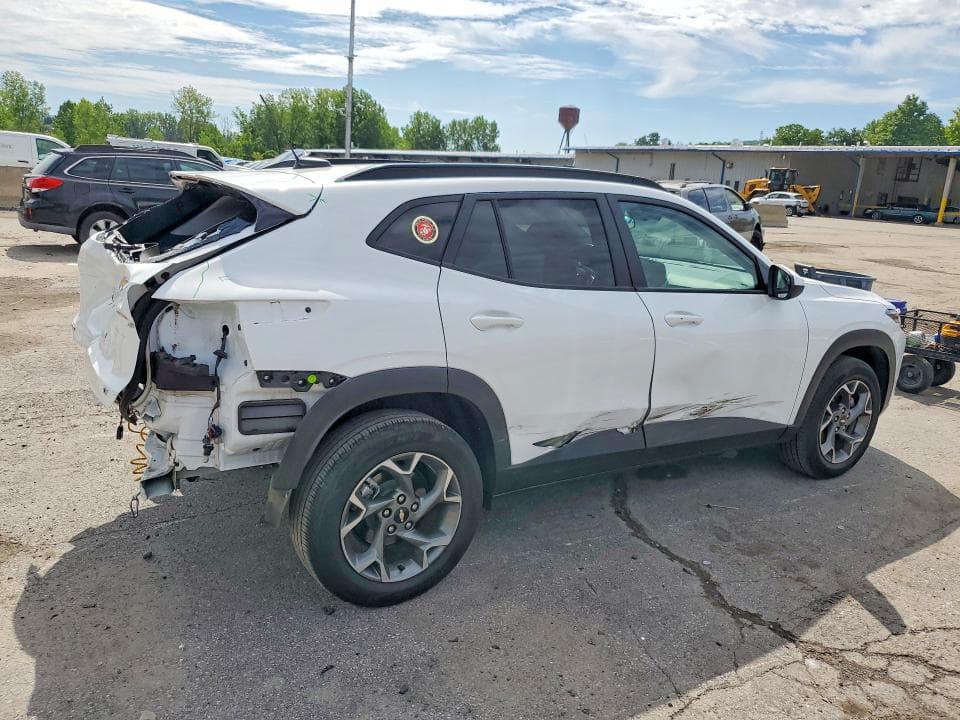 2025 CHEVROLET TRAX 1LT 3