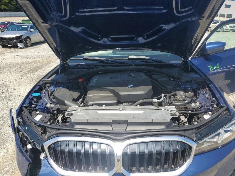 2023 BMW 330I 11