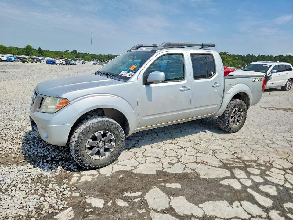 2017 NISSAN FRONTIER PRO-4X - 1