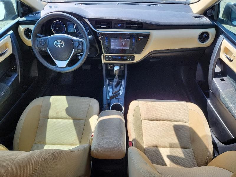 2017 TOYOTA COROLLA LE 8
