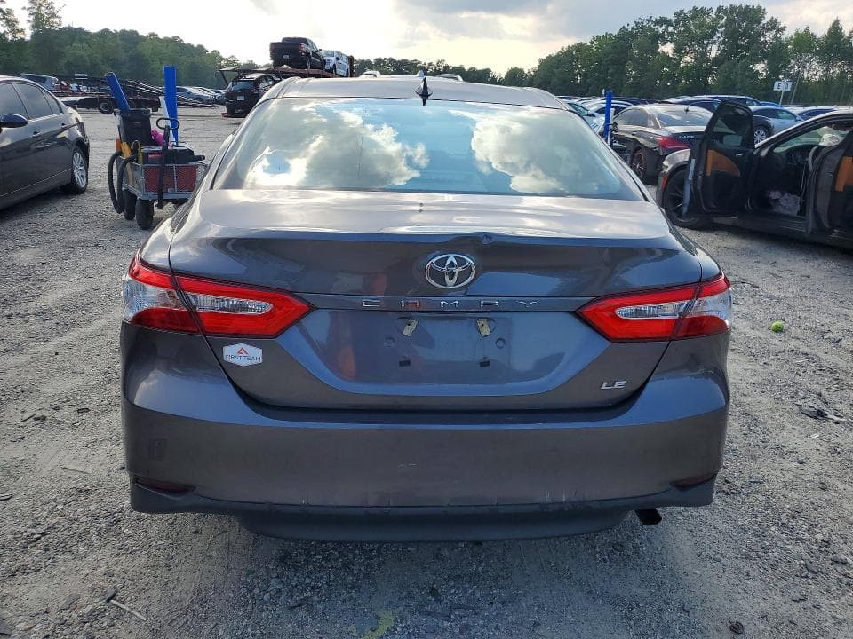 2019 TOYOTA CAMRY LE 6