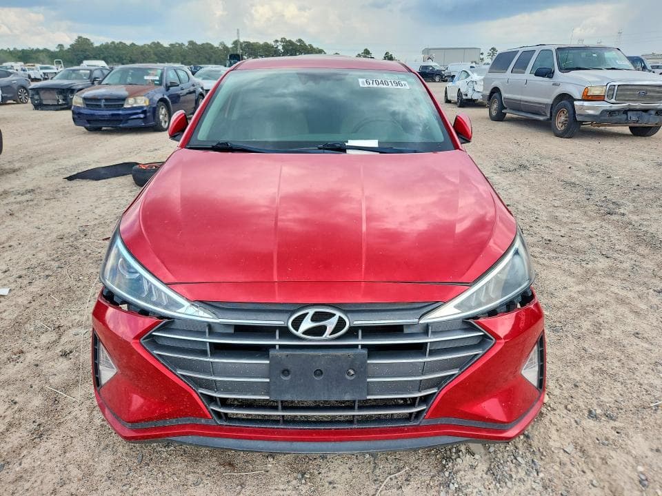 2020 HYUNDAI ELANTRA SEL 5