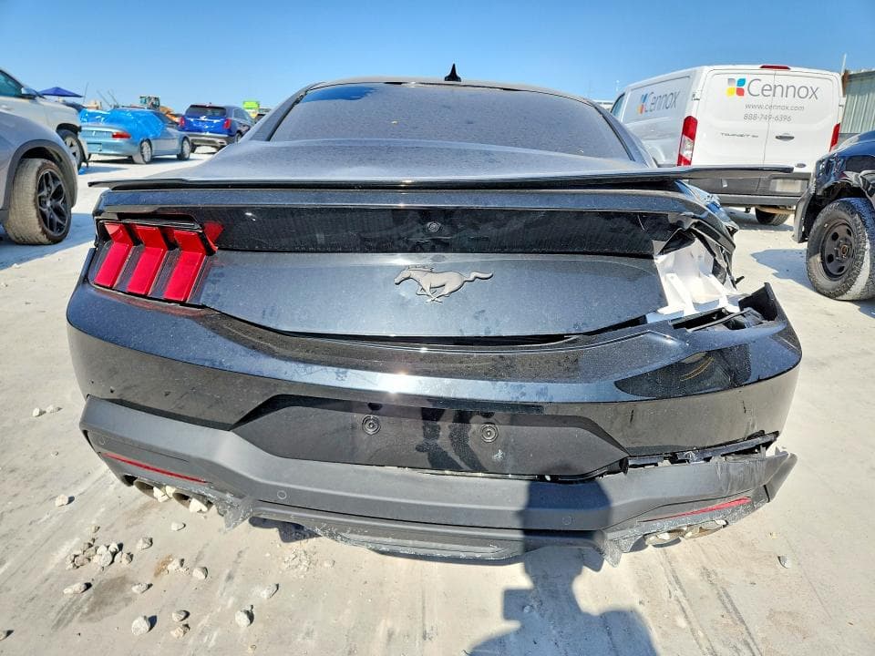 2024 FORD MUSTANG 6